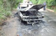 Veículo é encontrado incendiado na Matinha
