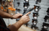 Proprietários de armas de fogo têm 60 dias para fazer cadastro Medida vale também para caçadores, atiradores e colecionadores