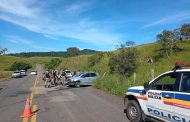 Bandidos trocam tiros com a PM, tentam fugir, mas são detidos em Carangola
