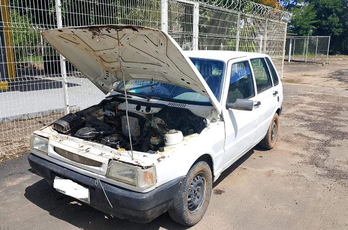 Homem detido por adulteração de veículo